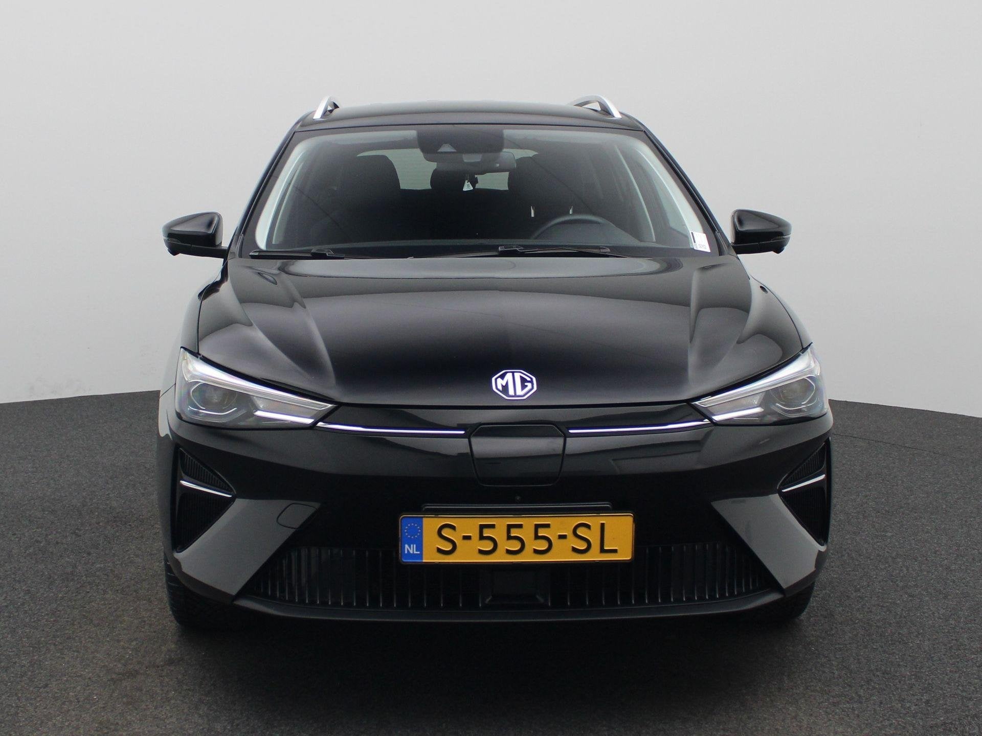 MG 5 Luxury Long Range 61 kWh | Leder | Navi | 360 Camera |, Auto's, Gebruikt, 1532 kg, 156 pk, Origineel Nederlands
