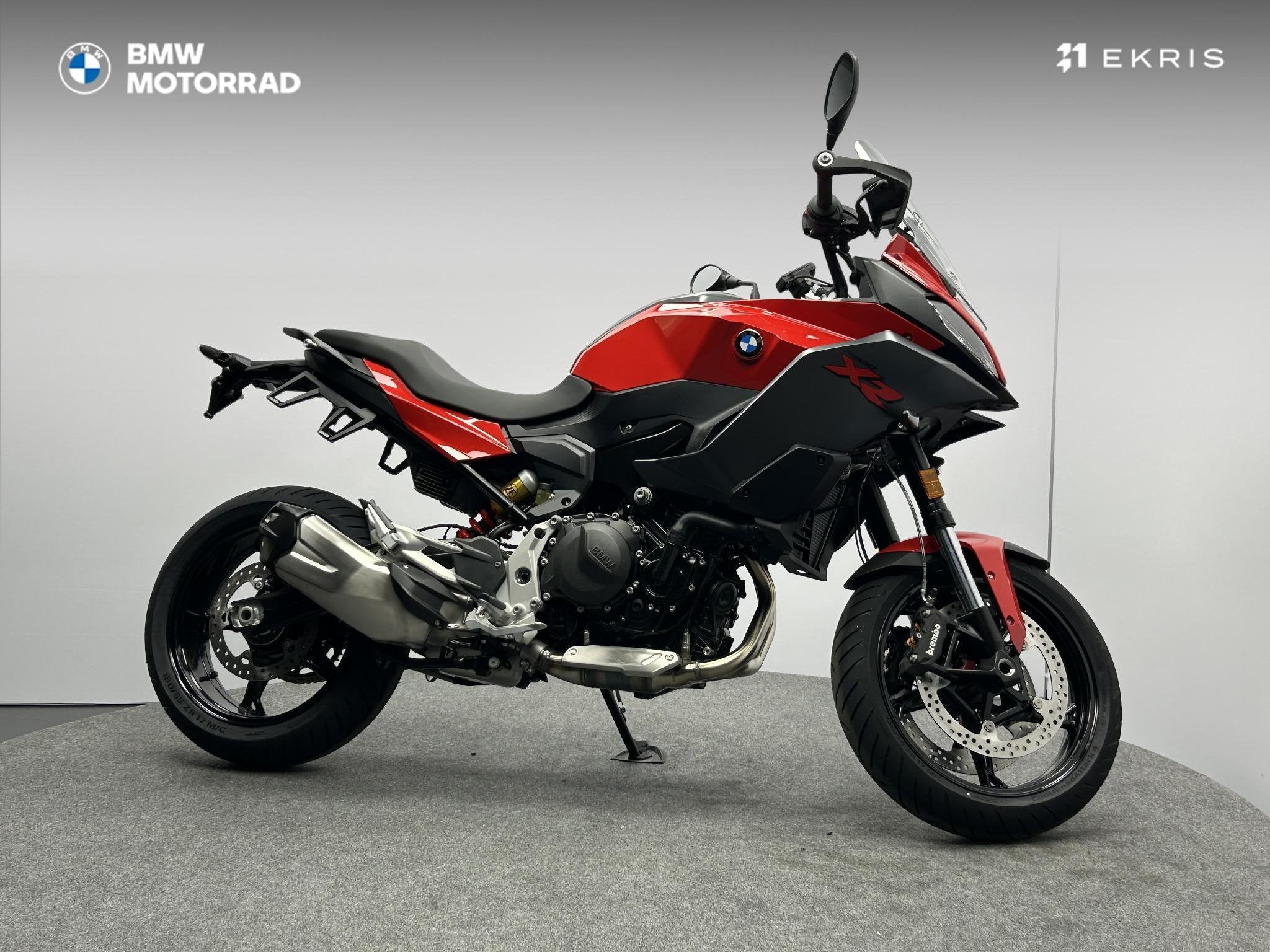 BMW F 900 XR