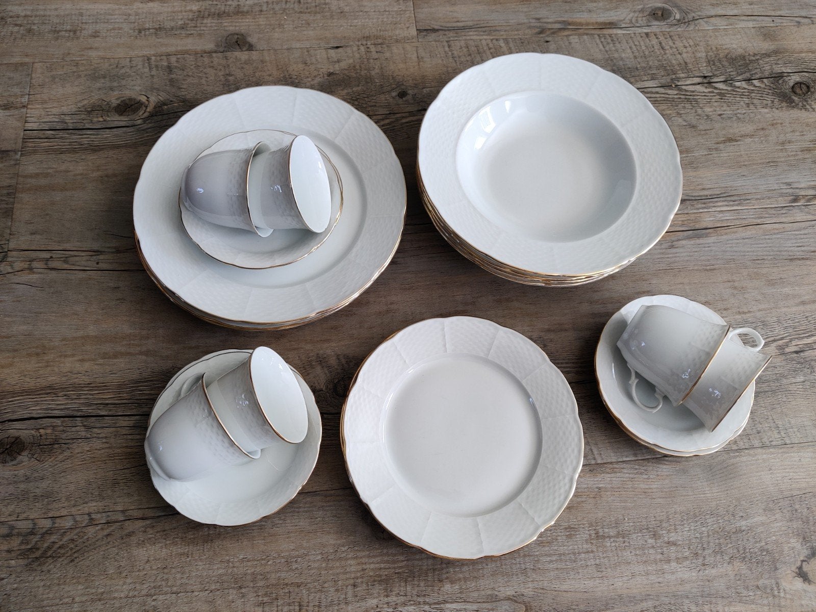 TK Thum Czechoslovaki servies, Ophalen