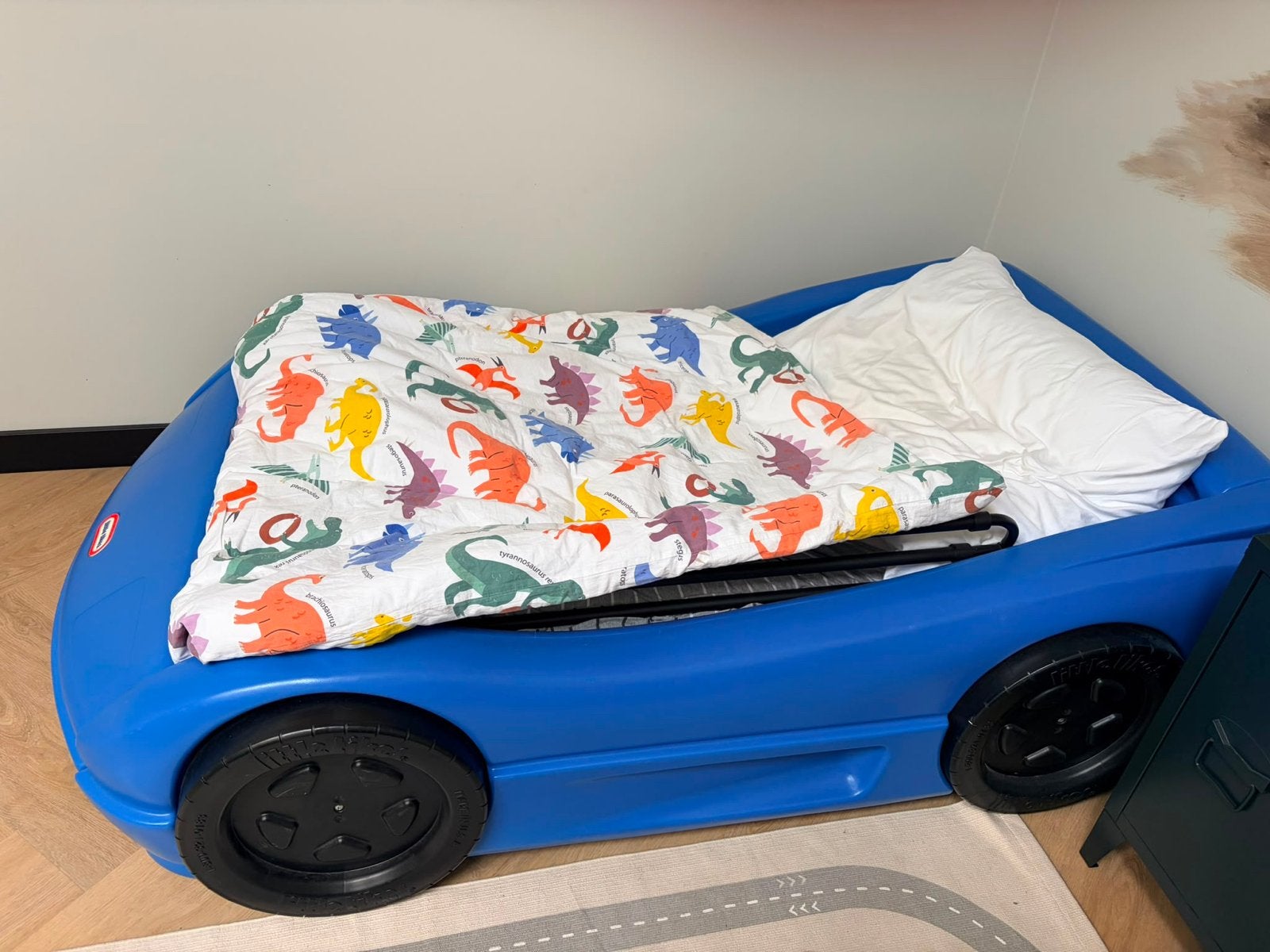 Little Tikes Raceauto Bed - Blauw Kinderbed, Ophalen, Overige materialen, Gebruikt, 90 cm