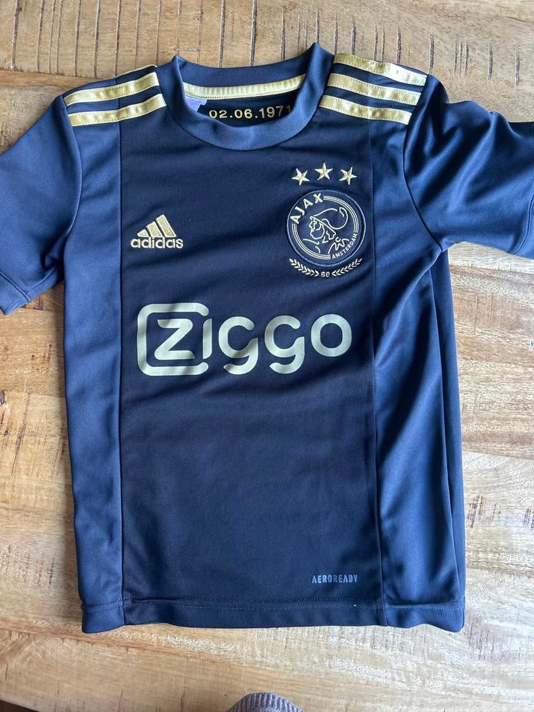 Ajax 3e shirt, uitshirt 2020-2021, maat 128/ 7-8y, Sport en Fitness, Voetbal, Maat XS of kleiner, Ophalen of Verzenden, Zo goed als nieuw