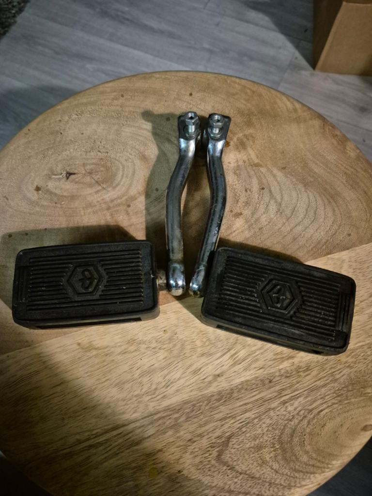 Vespa pedalen orgineel, Ophalen of Verzenden