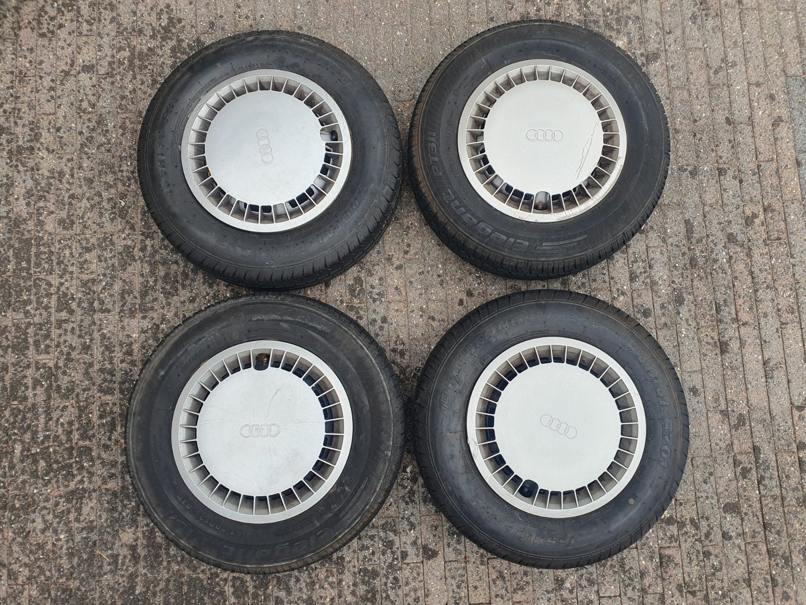 Set 13 inch VAG velgen - 4x100, Auto-onderdelen, Banden en Velgen, Ophalen, Gebruikt, Personenwagen, Zomerbanden