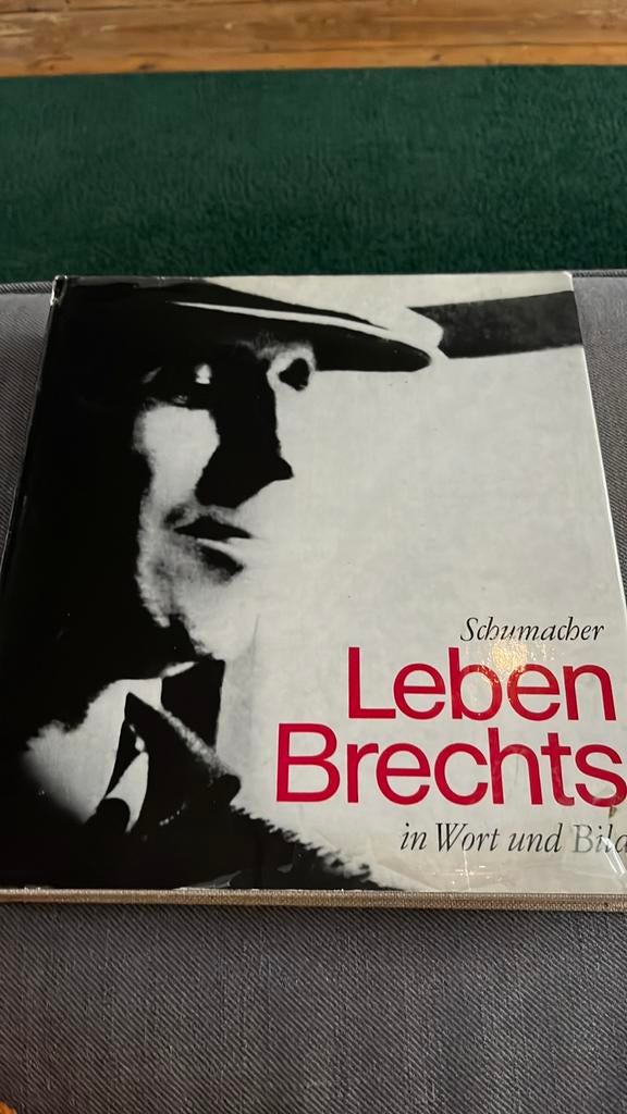 Leben brechts, Ophalen of Verzenden, Zo goed als nieuw
