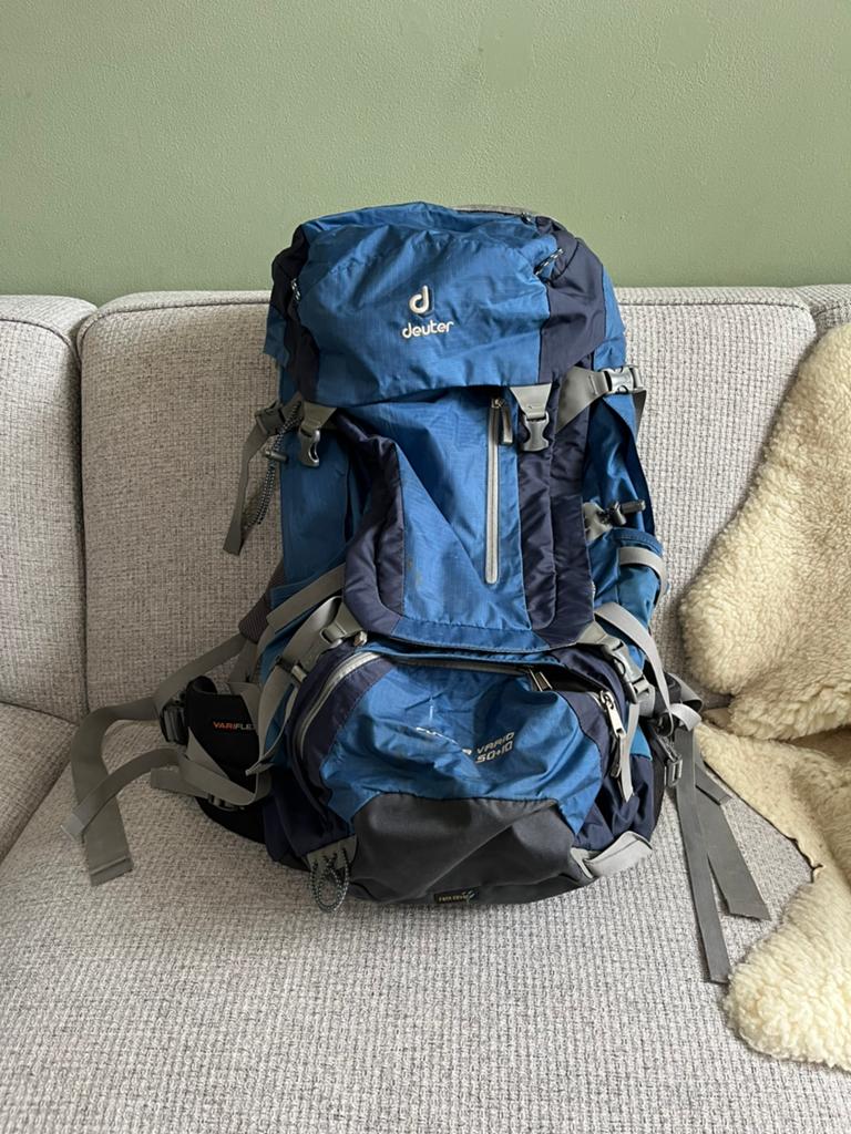 Deuter backpack 50 + 10 liter, 40 cm of meer, Gebruikt, Waterdicht, 60 cm of meer