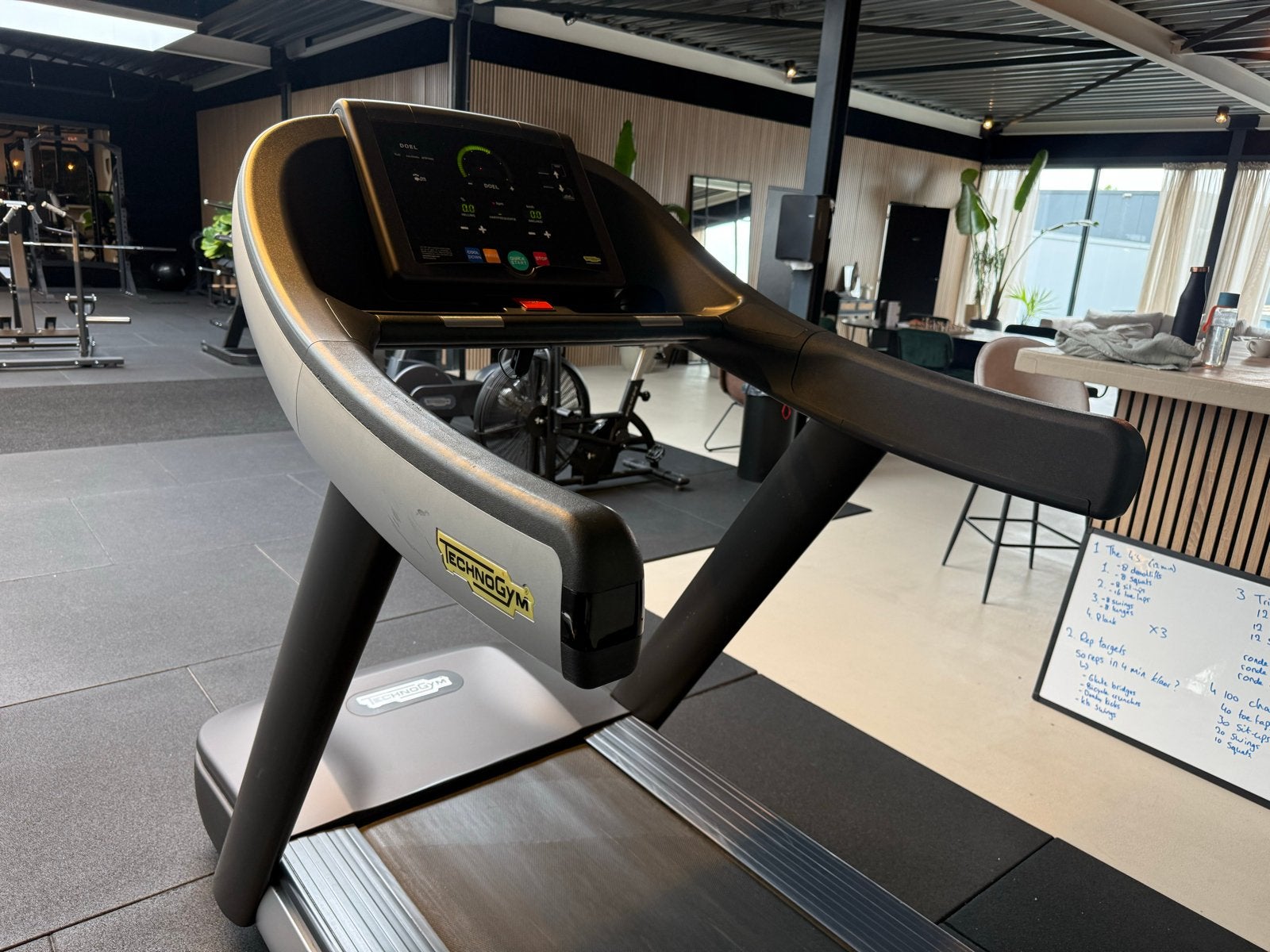 Technogym Cardio Loopband/Crosstrainer/Fiets, Sport en Fitness, Ophalen, Zo goed als nieuw, Metaal, Loopband
