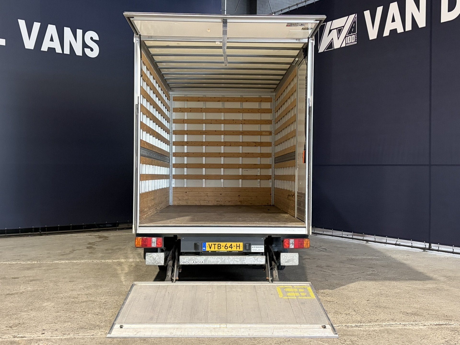 Ford Transit 2.0 TDCI 130pk Bakwagen 232cm Hoog Laadklep Zij, Voorwielaandrijving, 1995 cc, 4 cilinders, Wit