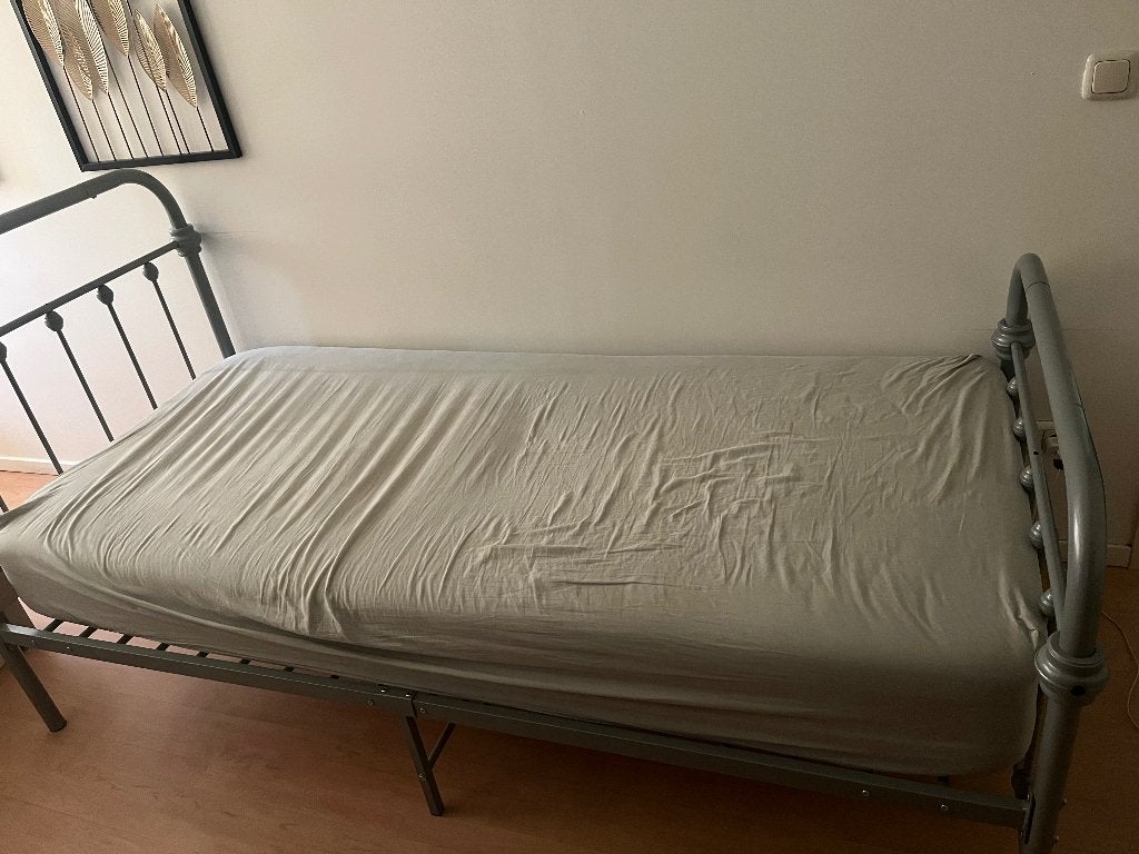 Bed, Huis en Inrichting, Ophalen, Gebruikt, Eenpersoons, 140 cm
