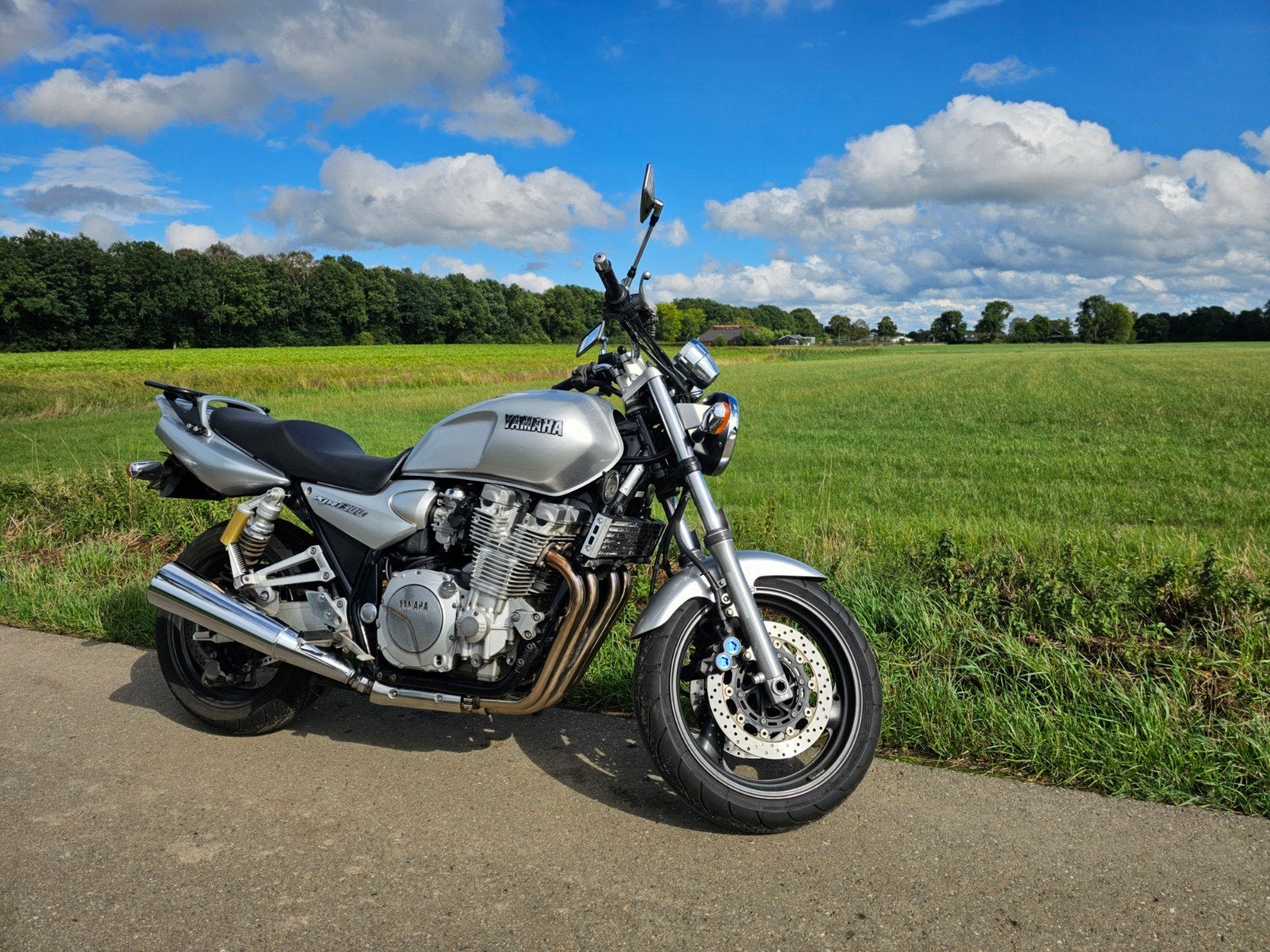Yamaha XJR 1300 zilver uit 2001 31.000 km., Occasion, 4 cilinders, Motorrijbewijs A, Particulier