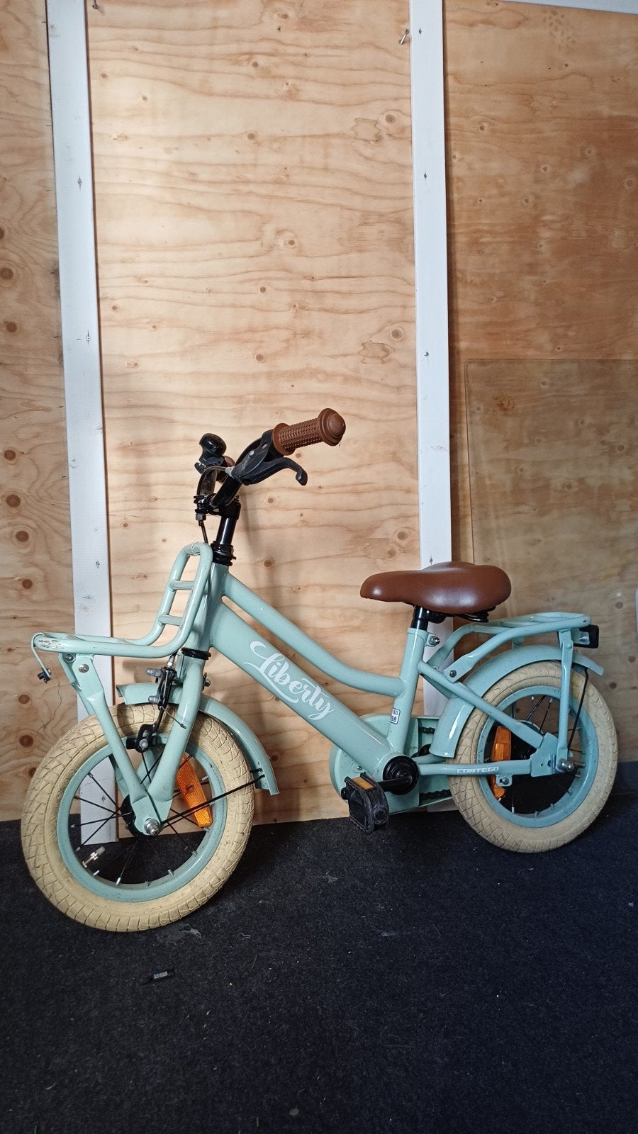 Liberty Kinderfiets  12 inch, Terugtraprem, Liberty, Ophalen of Verzenden, Minder dan 16 inch