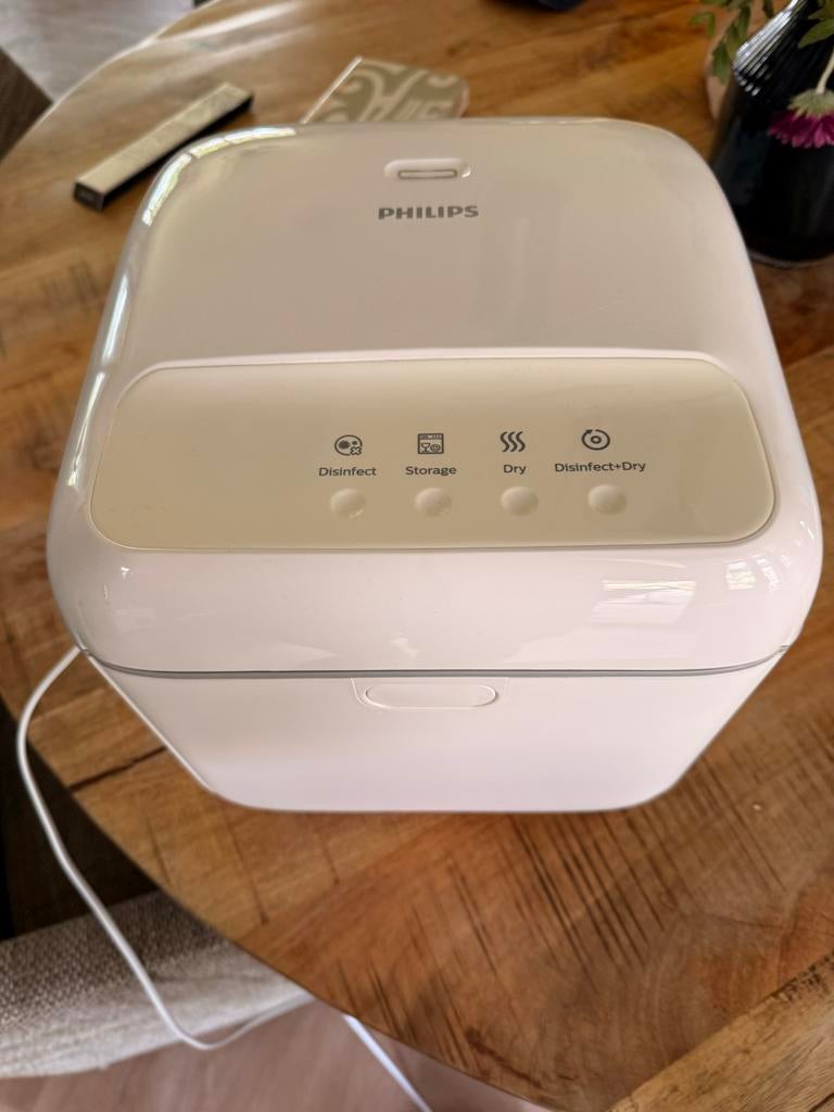 Philips UV-C Desinfectie Box - Ongebruikt, Ophalen of Verzenden, Nieuw, Overige typen