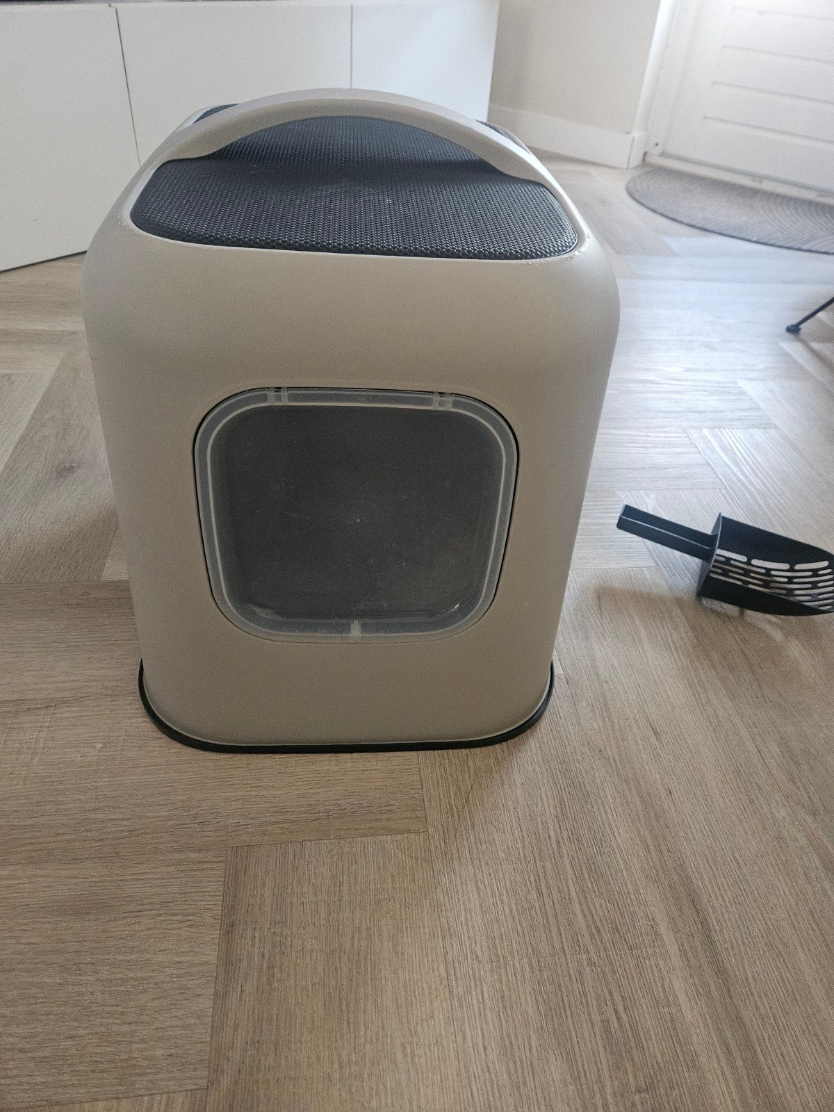 beige kattenbak katten toilet poes, Ophalen, Gebruikt, Gesloten