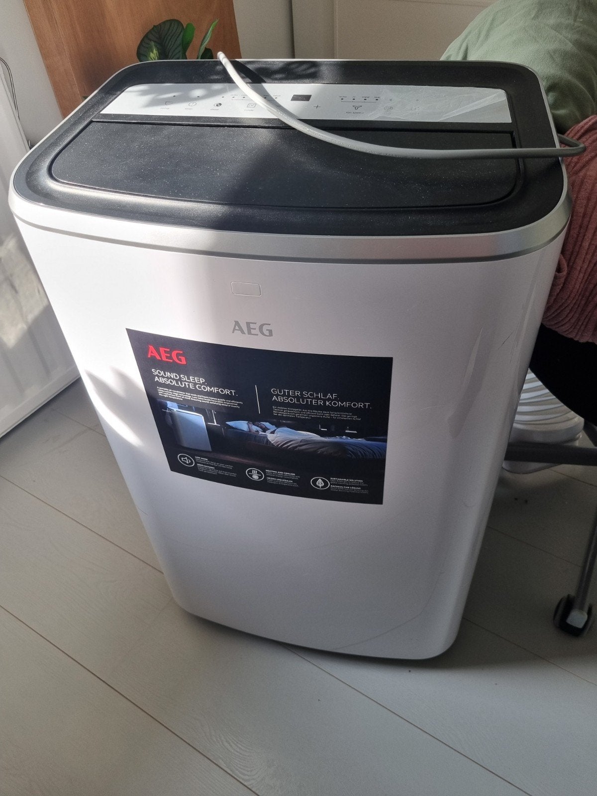 AEG Mobiele Airco - Koelen, Ontvochtigen, Verwarmen, Ophalen, Koelen en Ontvochtigen, Minder dan 60 m³, Timer