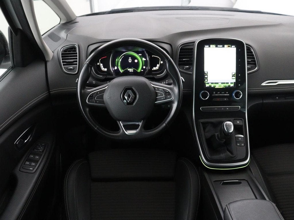 Renault Scénic 1.3 TCe Bose | Carplay | Camera | Trekhaak |, Voorwielaandrijving, Euro 6, 4 cilinders, Wit