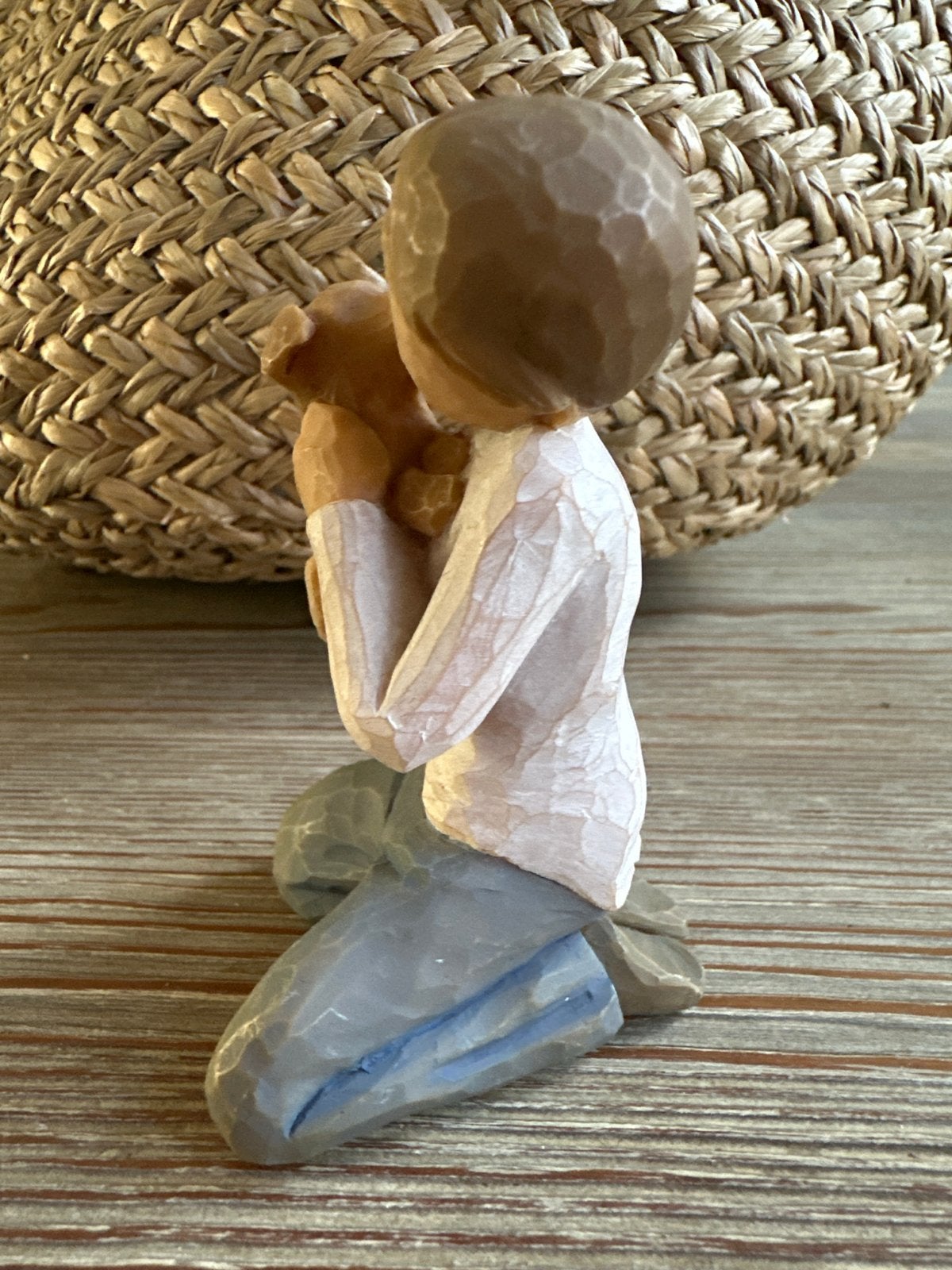 Willow Tree Kindness beeldje - Jongen met puppy, Ophalen of Verzenden, Zo goed als nieuw, Mens