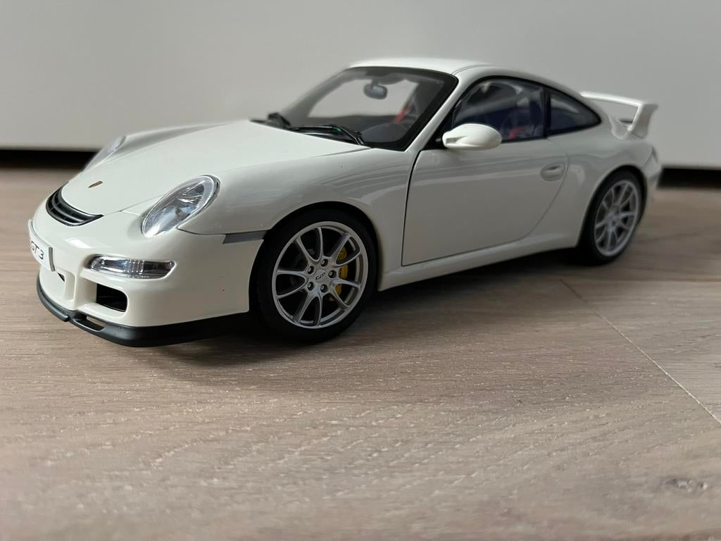 Porsche 997 GT3 wit Autoart 1:18, Hobby en Vrije tijd, Modelauto's | 1:18, Ophalen of Verzenden, Zo goed als nieuw, Auto, Autoart
