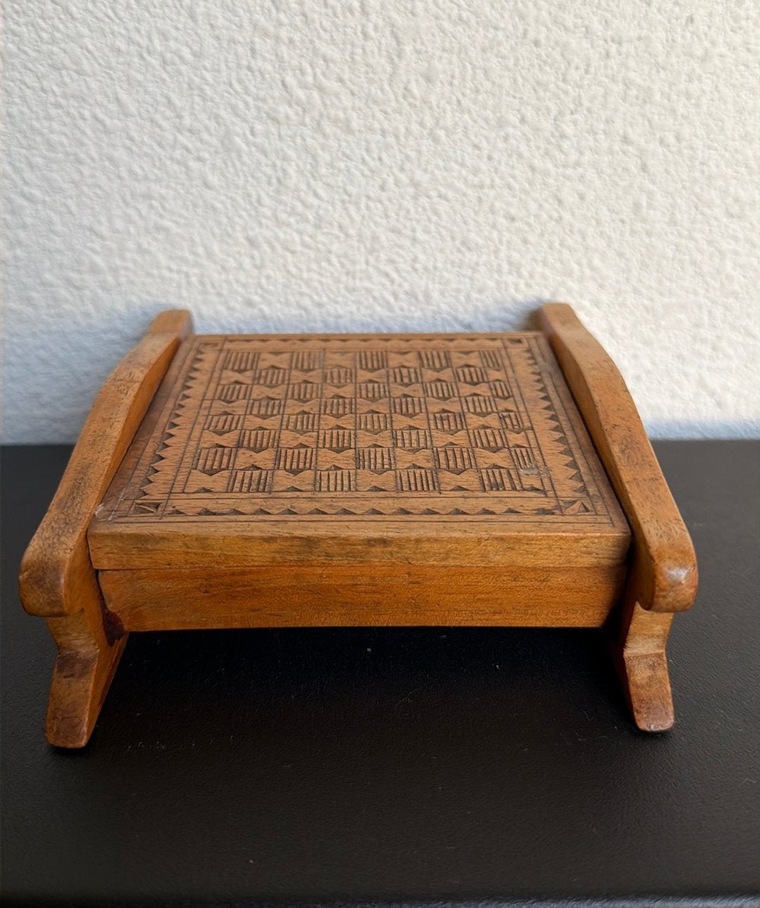 Antiek handgesneden houten kistje inktwisser jaren 30-50, Antiek en Kunst, Ophalen of Verzenden