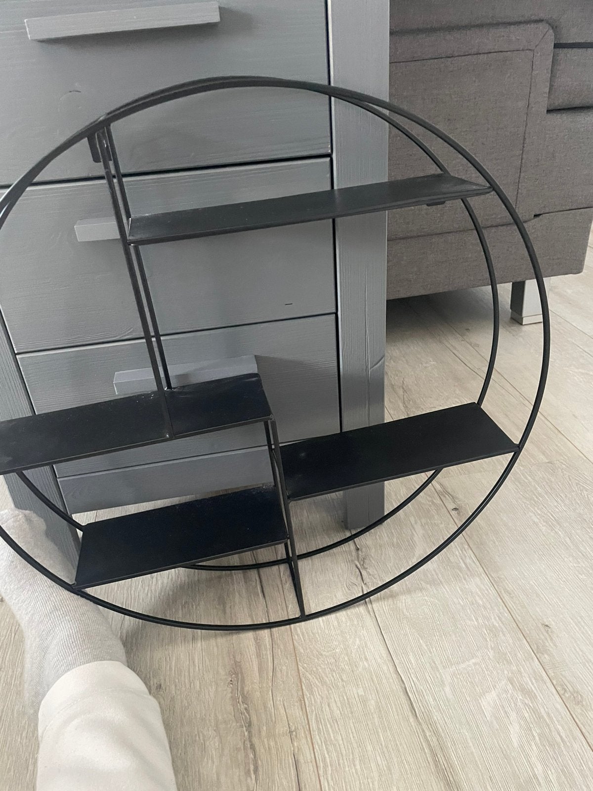 Zwart rond metalen rekje 55cm rond, Ophalen, Zo goed als nieuw