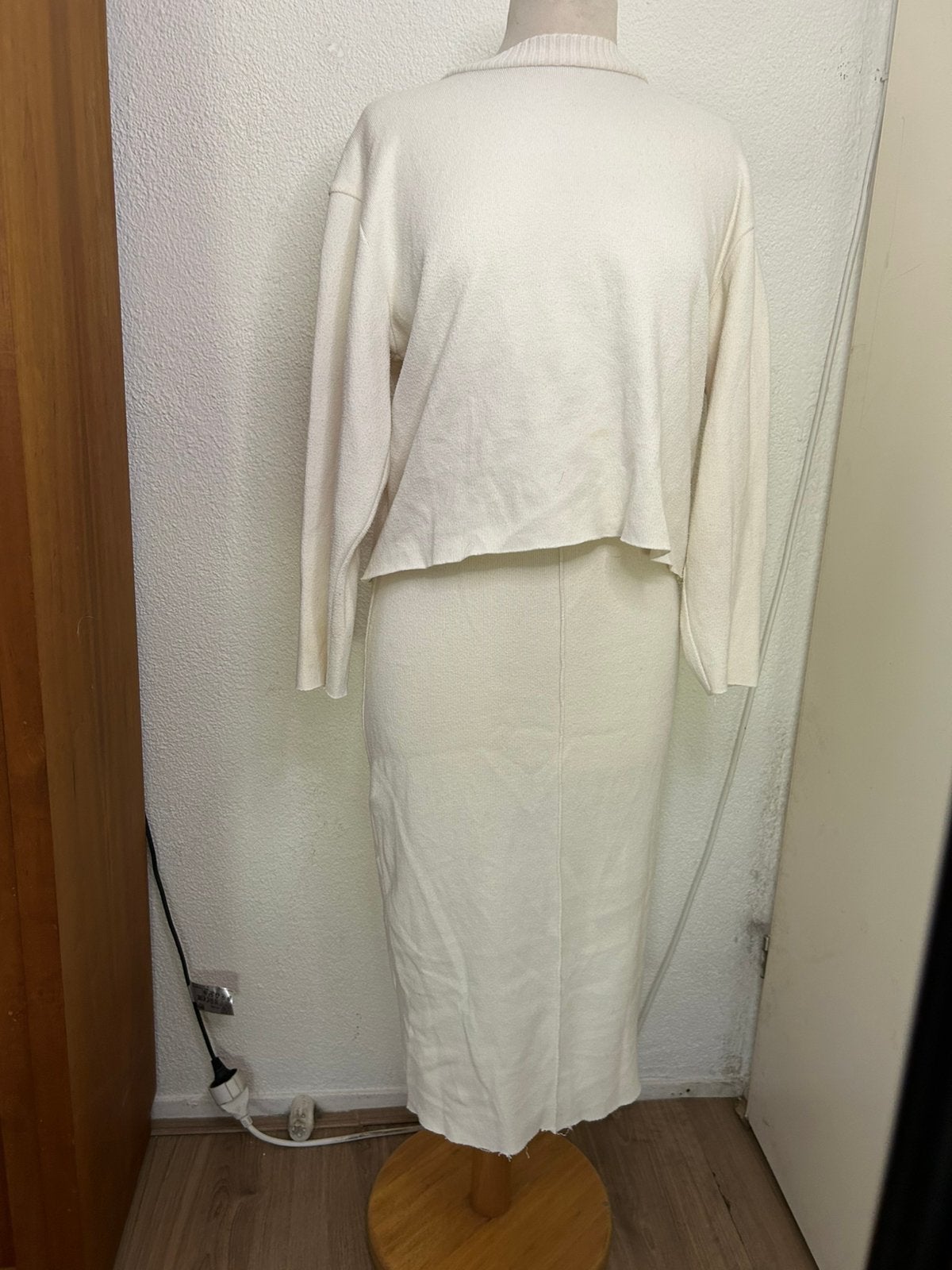 Gebreide dames set | Zara | maat S/36 | trui en rok | beige, Ophalen of Verzenden, Gedragen, Maat 36 (S), Beige