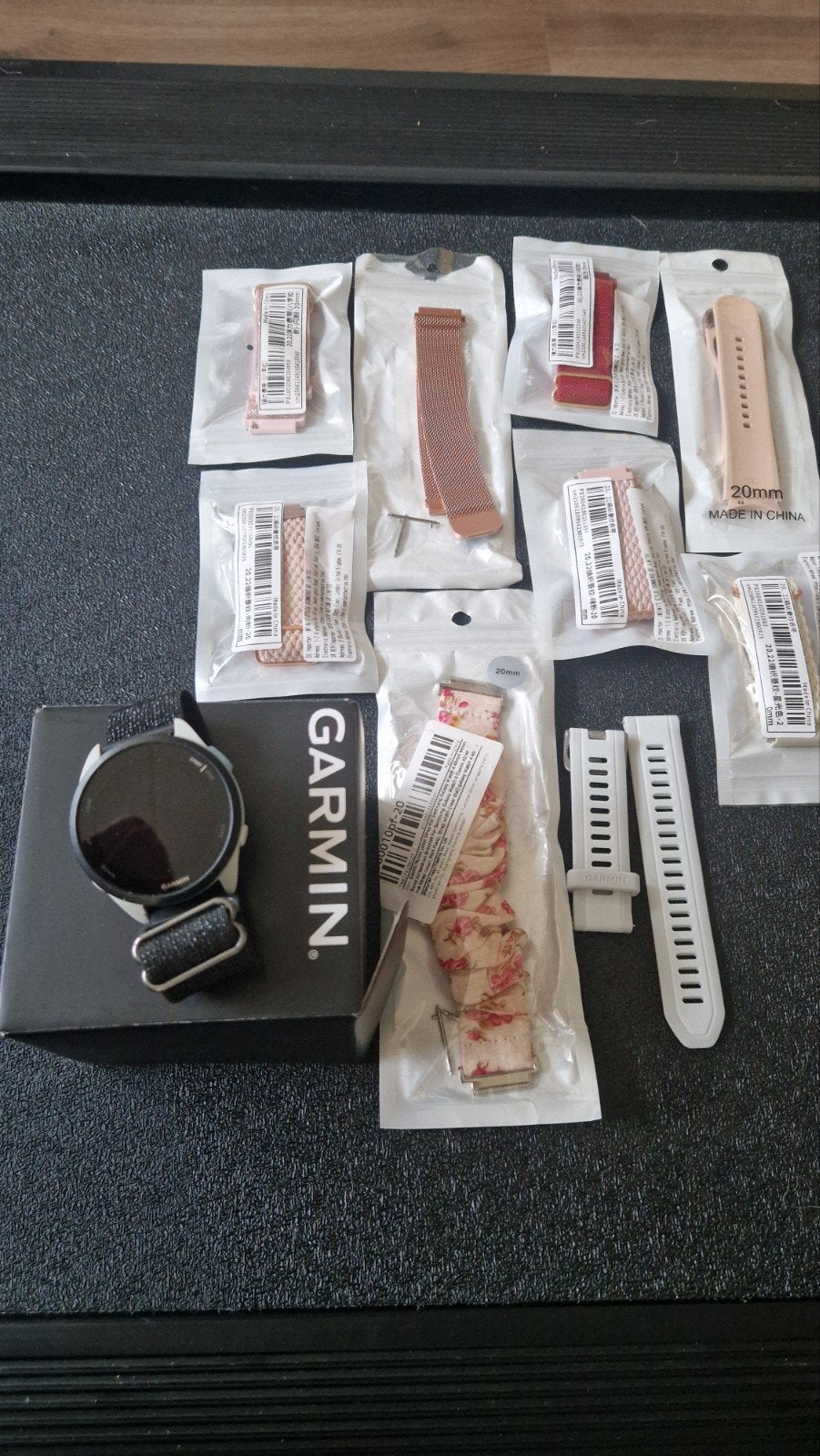 Garmin Forerunner 165 Music met 10 bandjes, Ophalen, Gebruikt, Zwart, Garmin