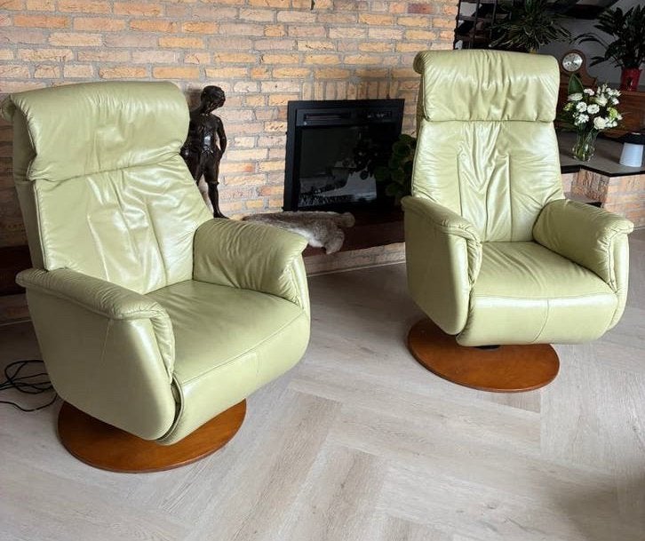 2 Prominent Sta op stoelen, relaxfauteuils leer, lichtgroen, Ophalen, Gebruikt, Klassiek, 75 tot 100 cm