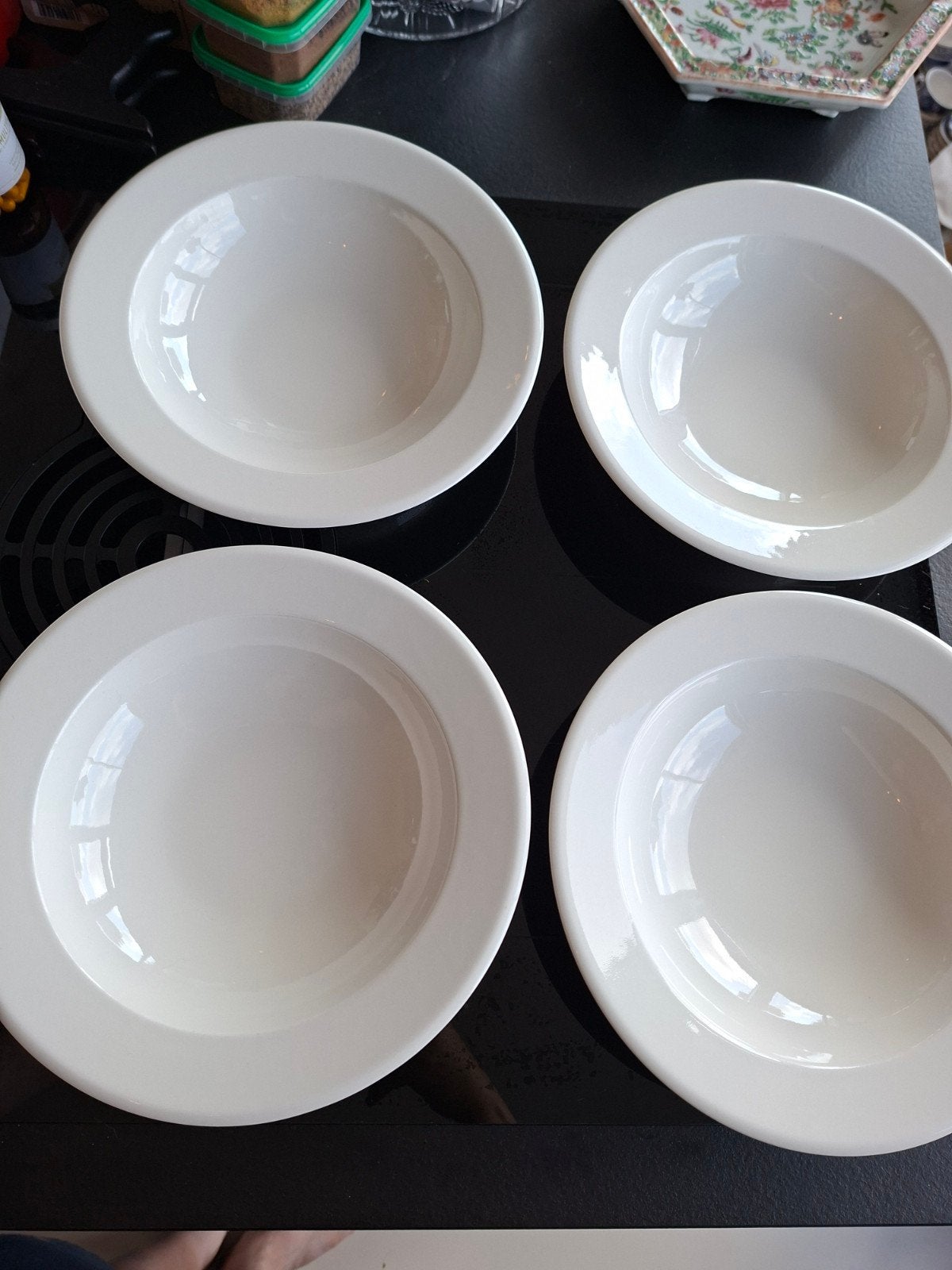 4 Iittala Ego porseleinen pastaborden - Stefan Lindfors, Huis en Inrichting, Keuken | Servies, Gebruikt, Overige merken, Ophalen of Verzenden