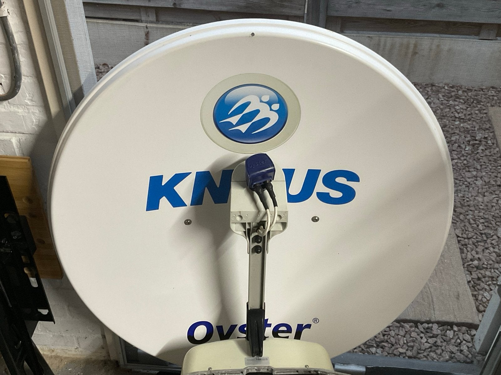 Oyster 80 schotelantenne met Ten Haaft Featurebox (wifi), Audio, Tv en Foto, Ophalen, Gebruikt, (Schotel)antenne, Overige merken