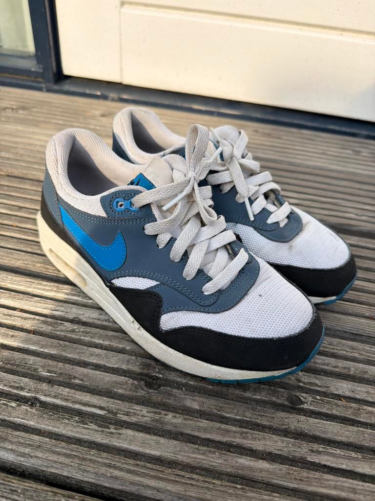 Nike Air Max 1 sneakers - Maat 38, Ophalen of Verzenden, Zo goed als nieuw, Wit, Sneakers of Gympen