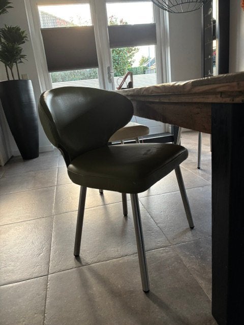 4 lederen eetkamerstoelen 2 kleuren, Huis en Inrichting, Stoelen, Gebruikt, Overige kleuren, Leer, Ophalen of Verzenden