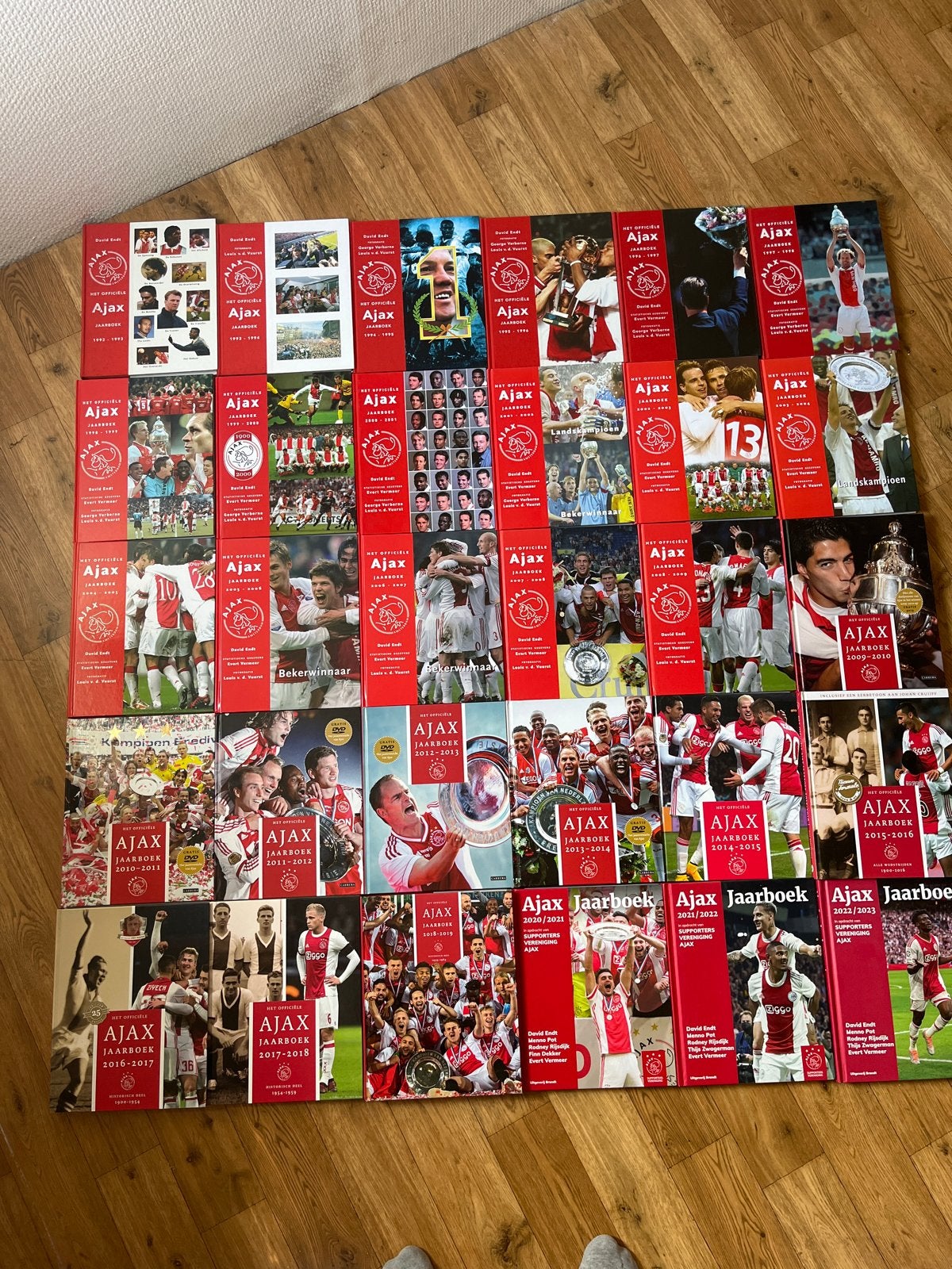 Ajax Jaarboeken Collectie 1992-2023 - 30 jaargangen compleet, Boeken, Ophalen, Zo goed als nieuw, Balsport