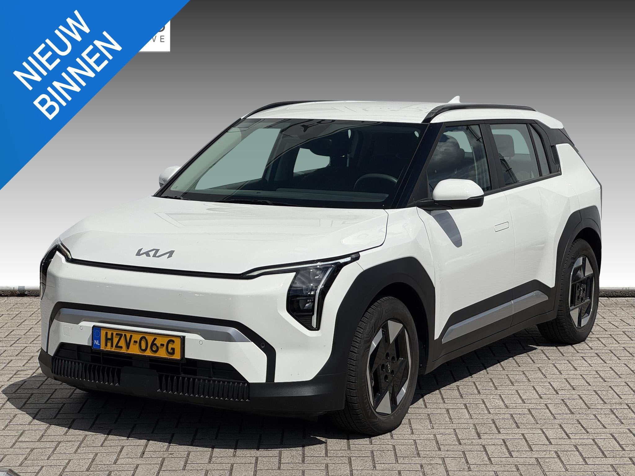 Kia EV3 Air 58.3 kWh NL-AUTO | 1STE EIGENAAR | SOH 100%, EV3, Stof, Gebruikt, 1700 kg