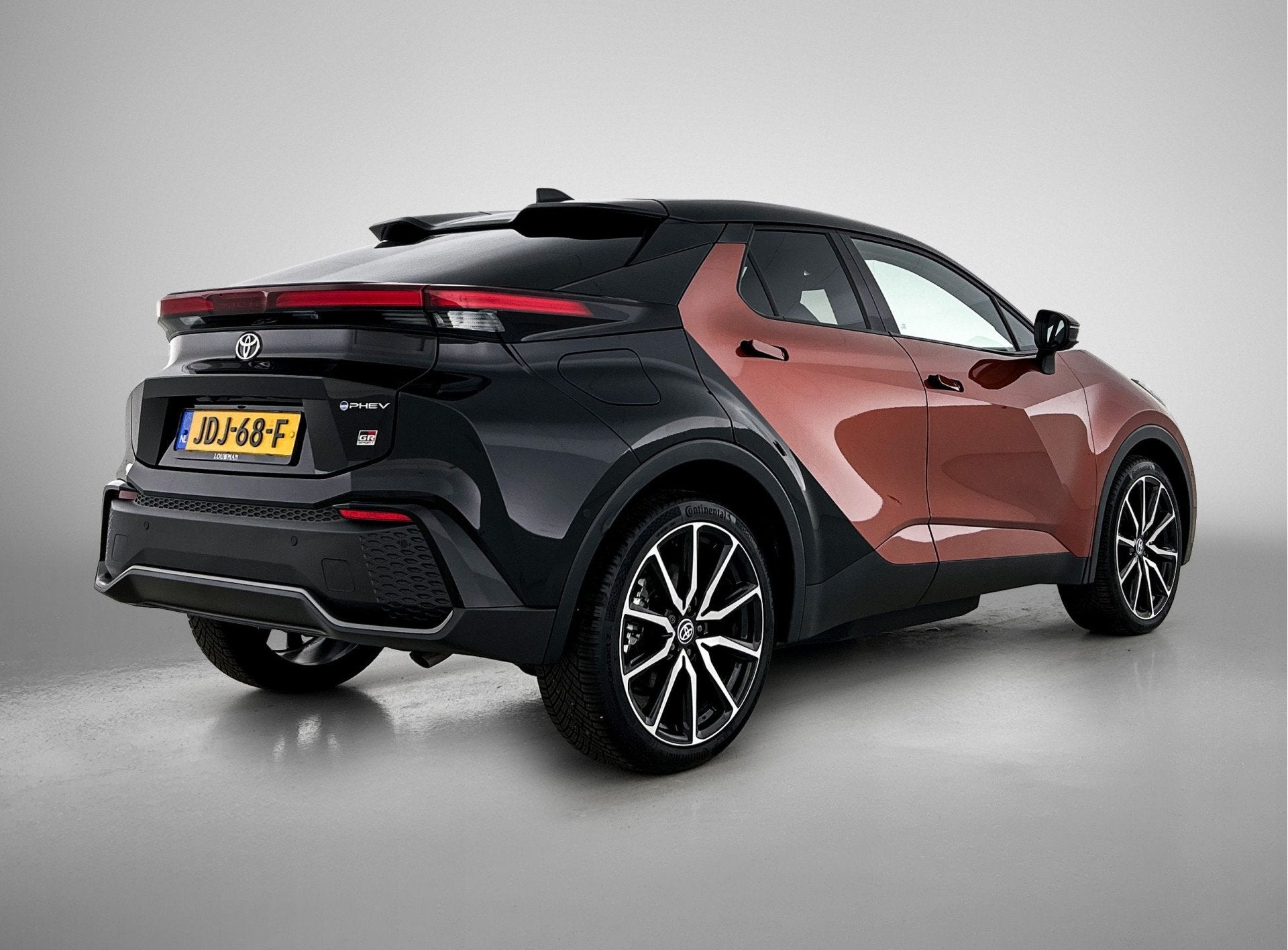 Toyota C-HR 2.0 Plug-in Hybrid 220 GR SPORT + Premium Pakket, Auto's, Toyota, 4 cilinders, Bedrijf, Hybride Elektrisch/Benzine