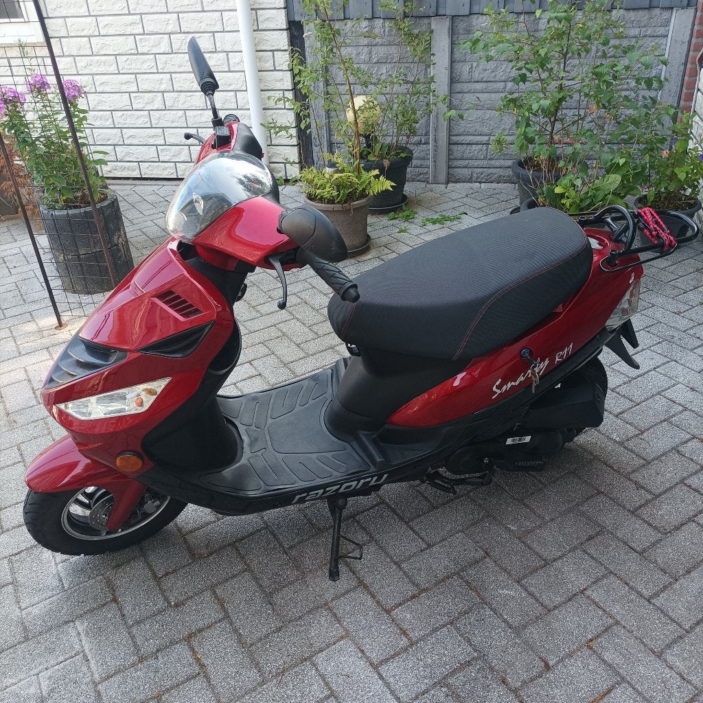hele Mooie  razory  scooter, Zo goed als nieuw, Benzine, Ophalen, Overige merken