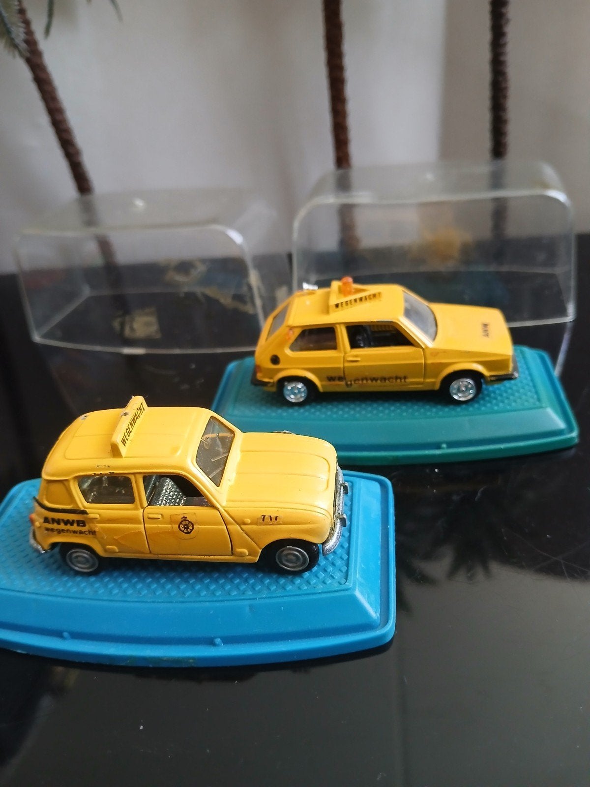 Wegenwacht Renault 4 en VW golf. AHC models ARTEC, Ophalen of Verzenden, Auto