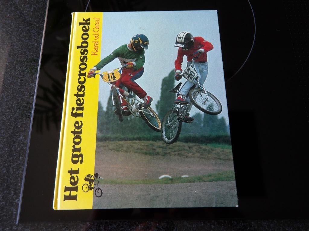 Het grote Fietscrossboek, Verzenden, Zo goed als nieuw