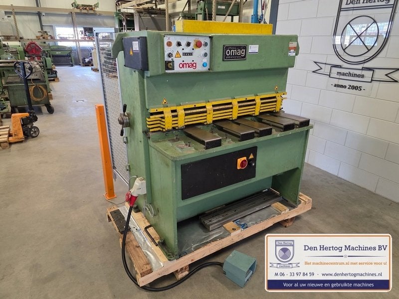 compactschaar 1100x4mm elektrische achteraanslag OMAG, Ophalen, Gebruikt