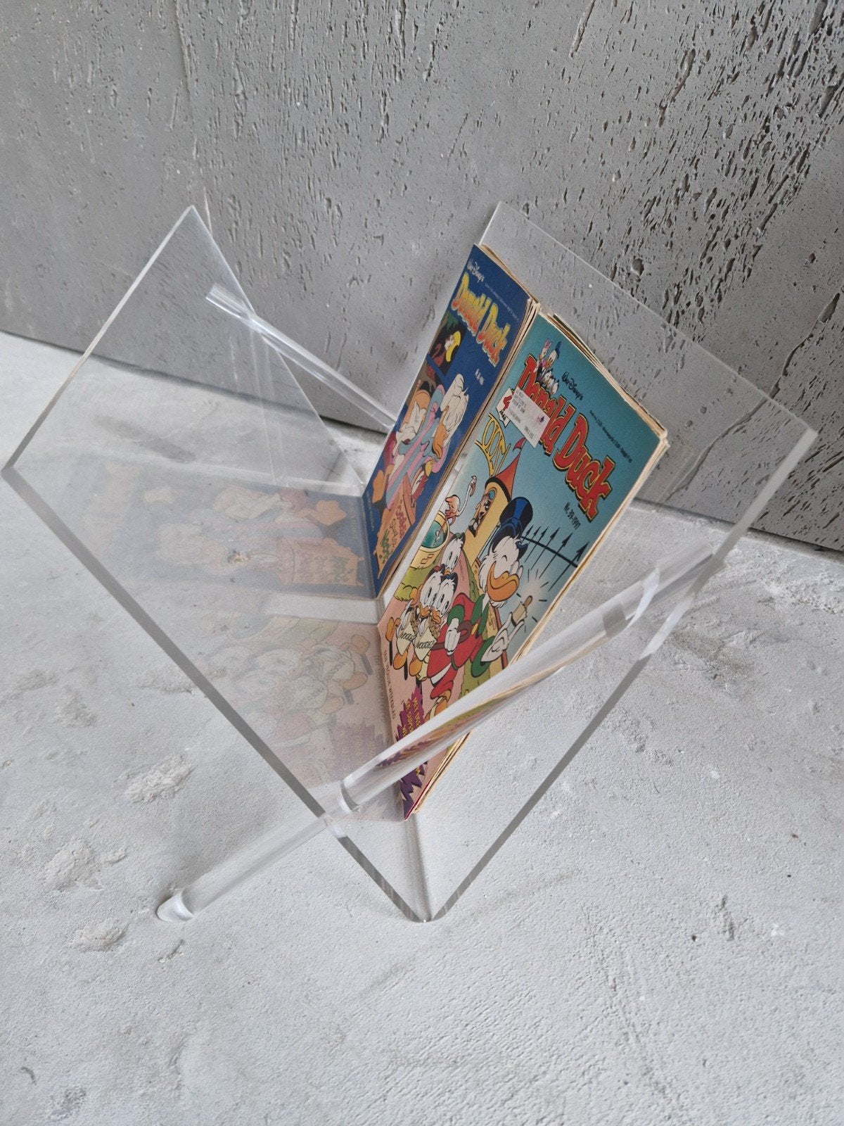 Vintage design tijdschriftenhouder plexiglas, Ophalen