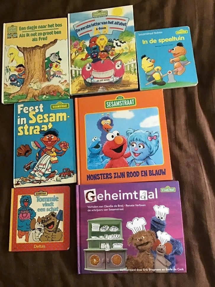 7 diverse Sesamstraat uitgaves, Ophalen of Verzenden, Gelezen, Fictie algemeen