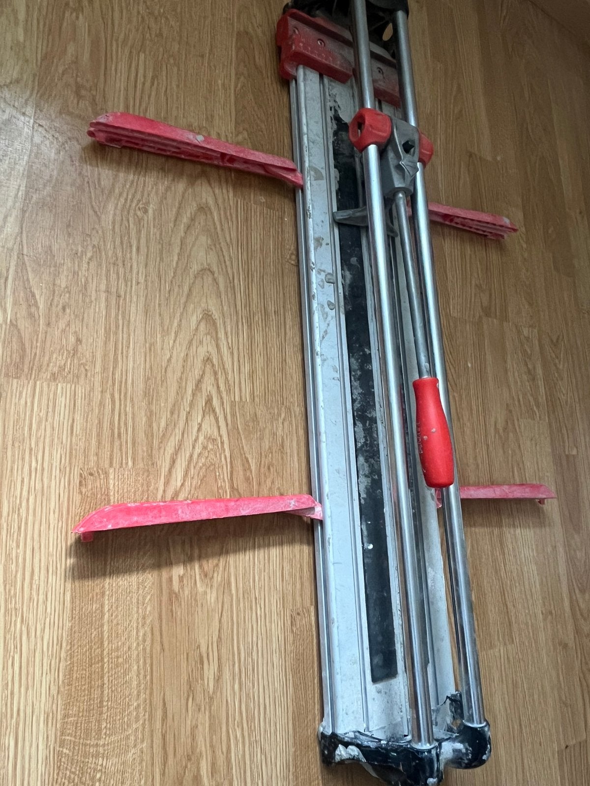 Rubi tegelsnijder 70cm, Overige materialen, 60 cm of meer, Ophalen of Verzenden, Zo goed als nieuw