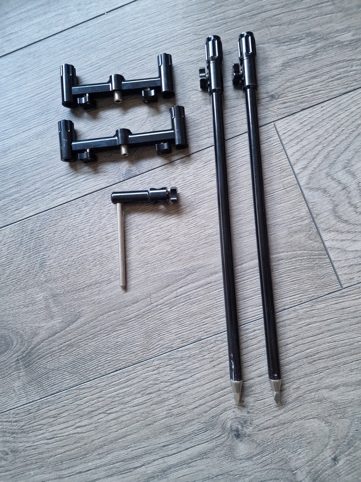 JAG PROLITE BLACK SETUP 2 ROD BANKSTICKS STABILIZER, Ophalen of Verzenden, Overige typen