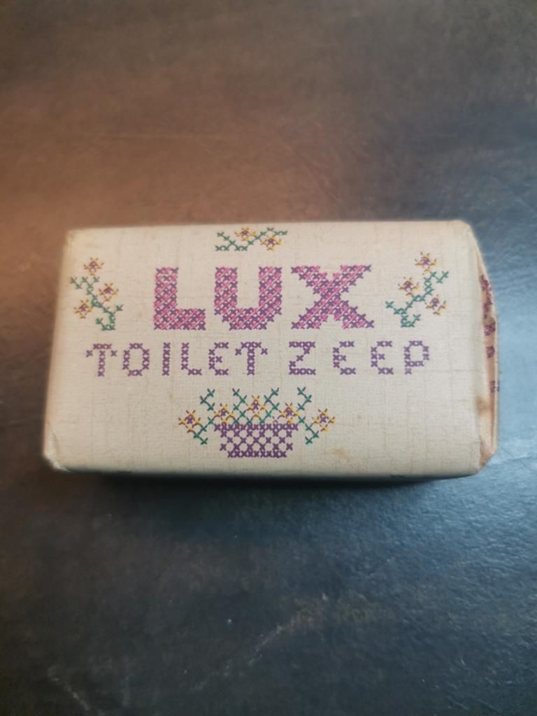 Vintage Lux Toilet Zeep - Ongeopend en Authentiek, Ophalen of Verzenden