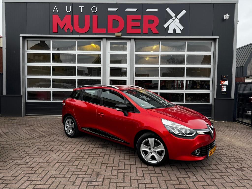 Renault CLIO  ESTATE DCI 90 ENERGY EXPRESSION / CRUISE / NAV, Auto's, Renault, Voorwielaandrijving, Euro 5, Gebruikt, 4 cilinders