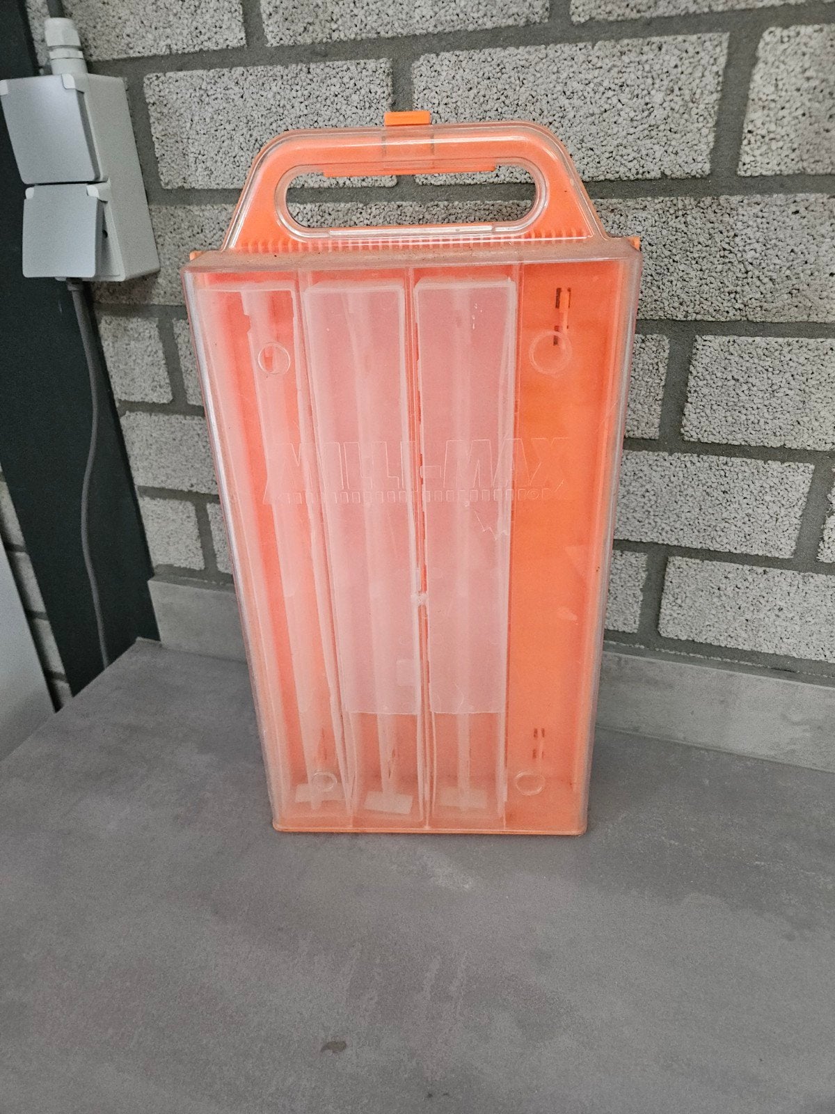 Milli-max dispenser, Ophalen of Verzenden