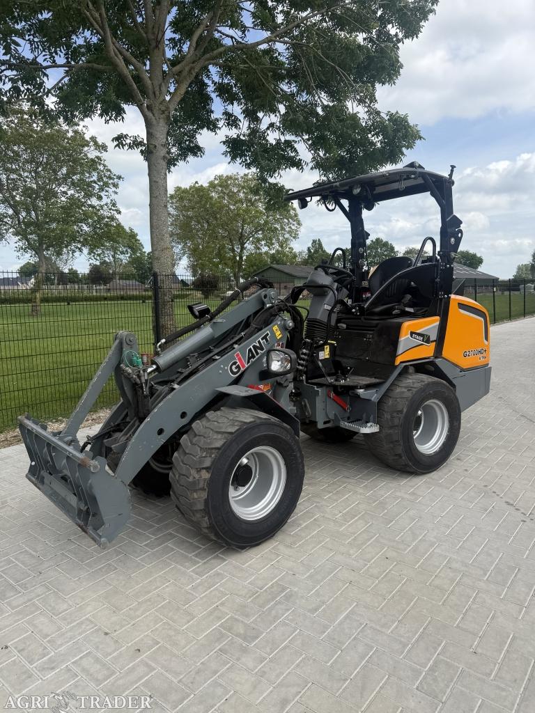 Giant g2700 extra HD ++ ( 750 uur ), Zakelijke goederen, Machines en Bouw | Kranen en Graafmachines, -, Niet opgegeven, Ophalen of Verzenden