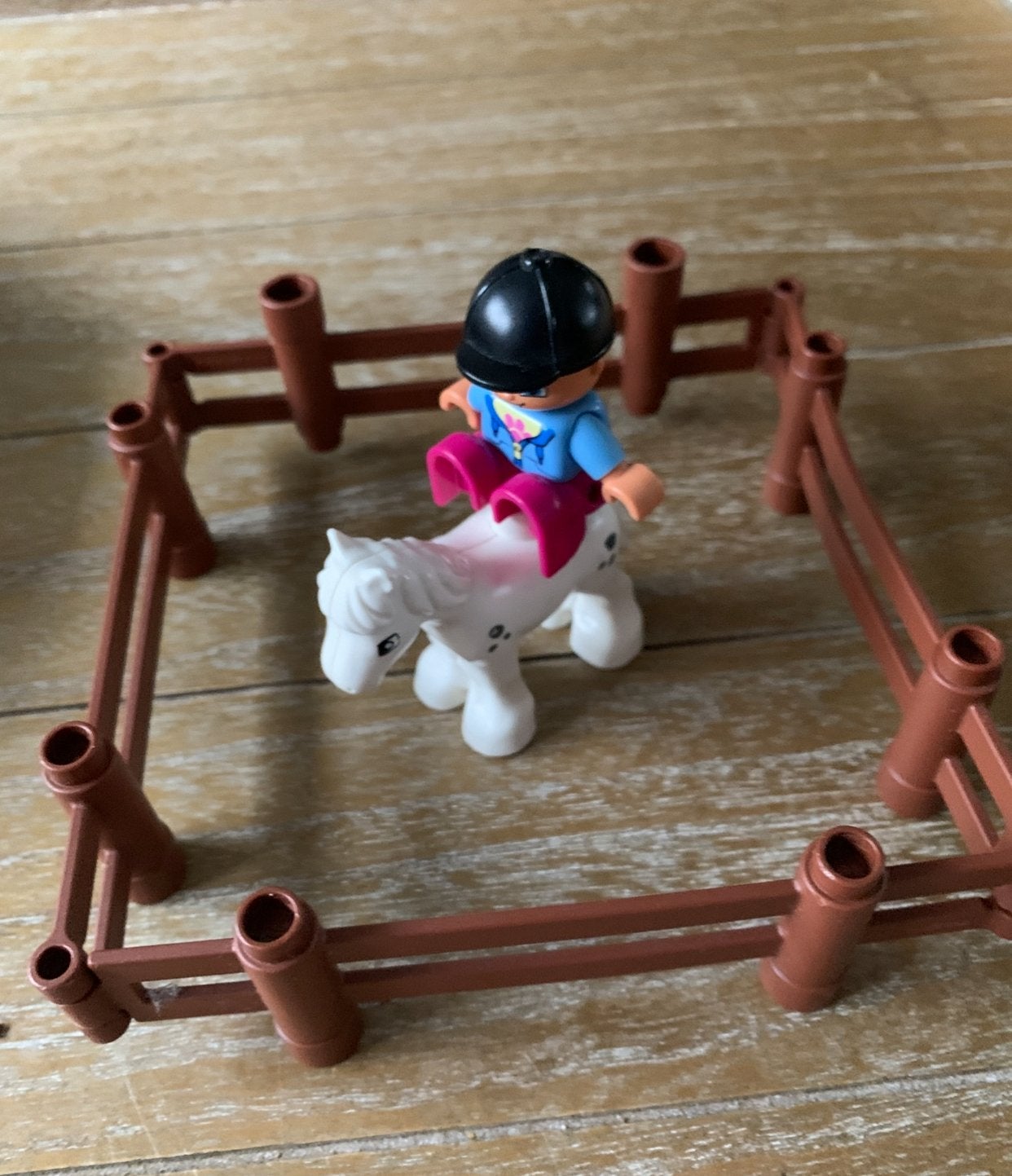 Duplo paard met ruiter, Ophalen of Verzenden, Duplo