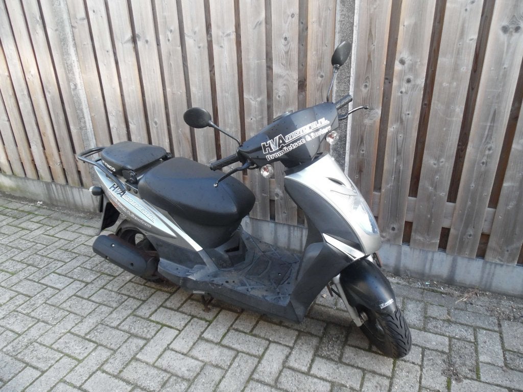 Kymco Agility 08-2009 15.445km 25km(LOOPT DIK 50) INRUILER, 48 cc, Gebruikt, Kymco Kybe BV NL, Kymco