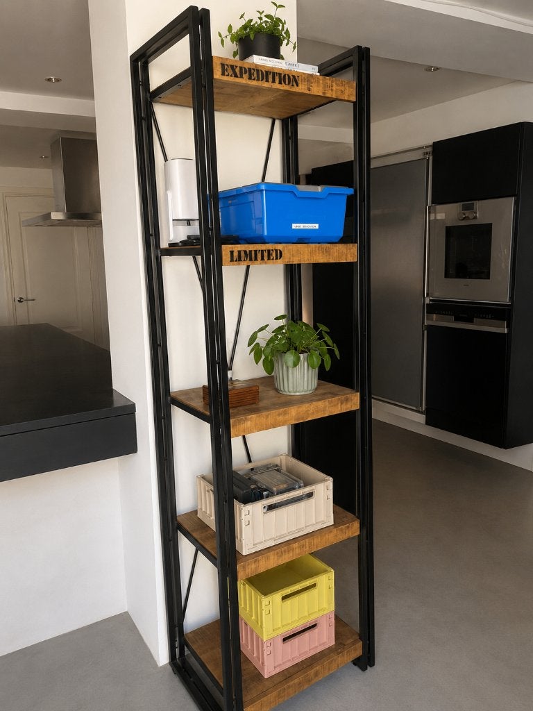 Stoere industriële kast – zwart met robuust houten planken, Huis en Inrichting, Ophalen, Gebruikt, 200 cm of meer, 50 tot 100 cm
