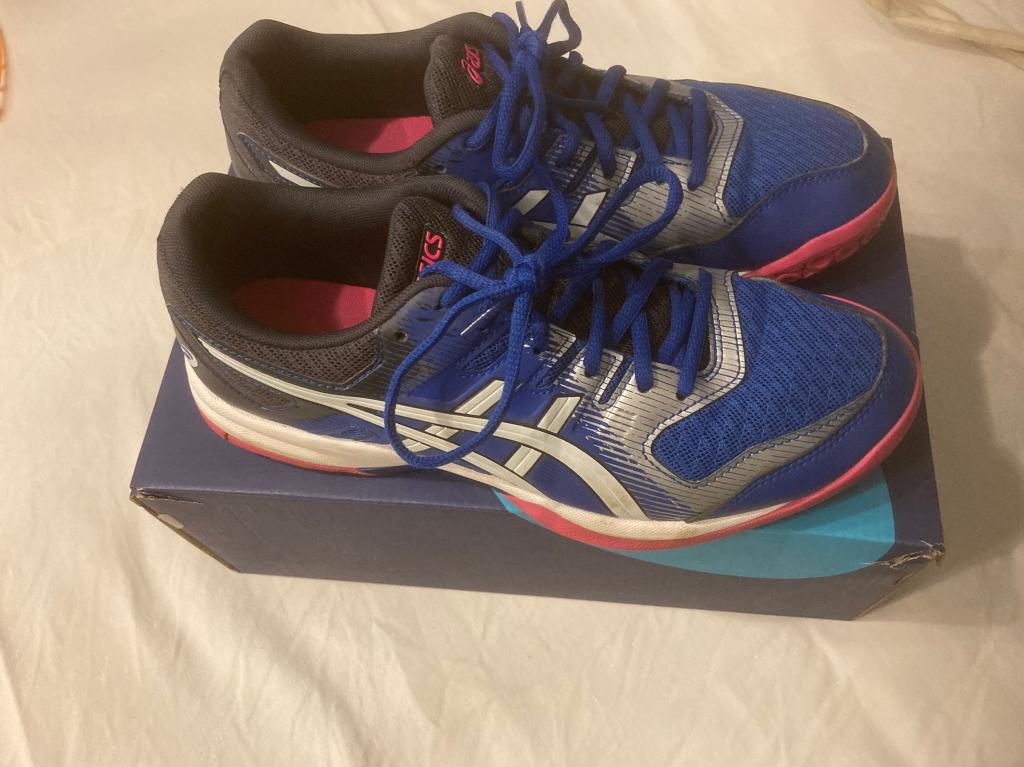Asics gel rocket 9 sport schoen dames blauw roze size 8,5 40, Blauw, Ophalen of Verzenden, Asics, Sneakers of Gympen