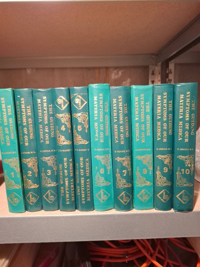 Verzameling studieboeken homeopathie, Boeken, Diverse auteurs, HBO, Beta, Ophalen