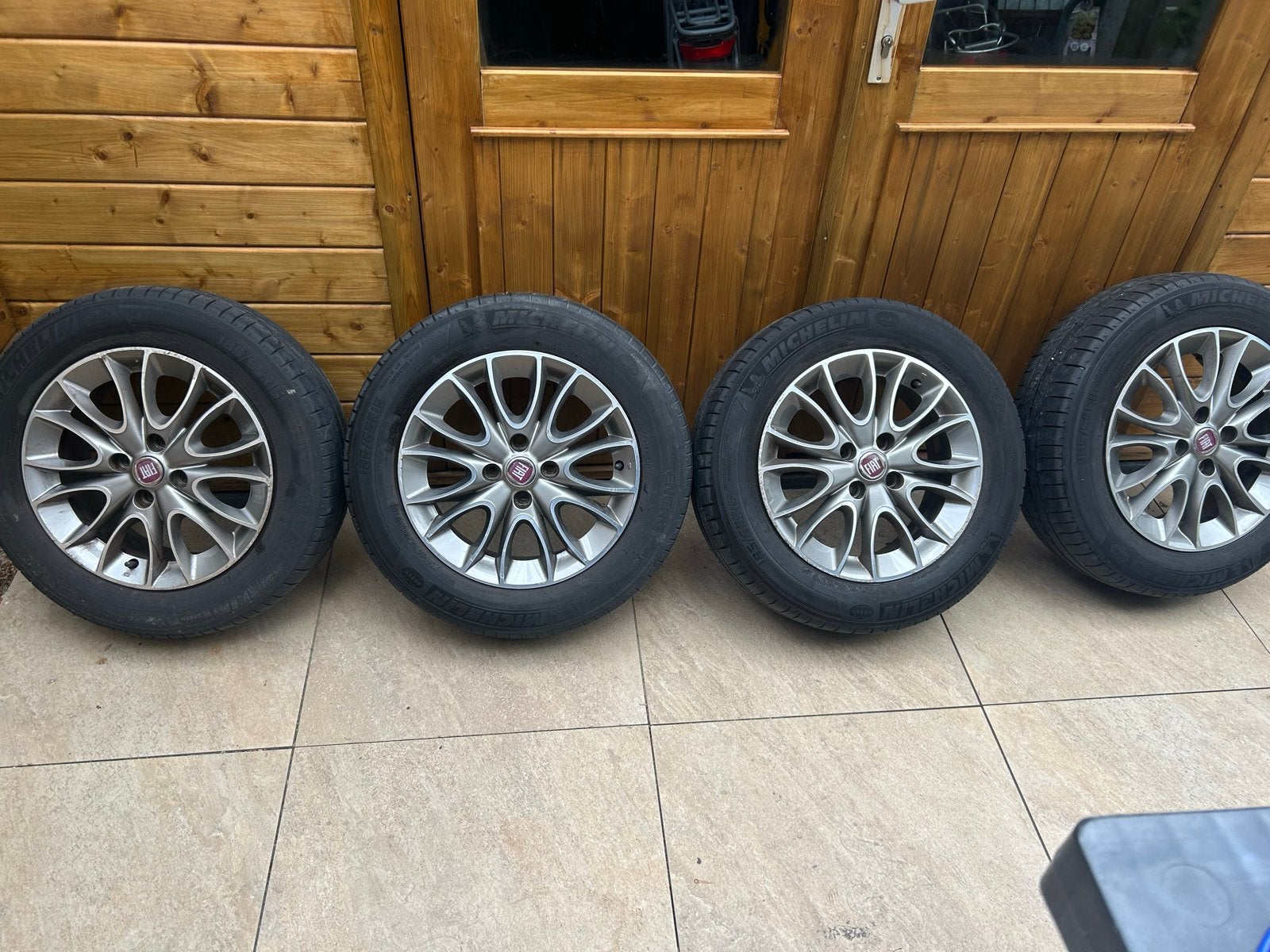 Fiat 15 inch velgen met Michelin zomerbanden 185/65R15, Ophalen of Verzenden, Gebruikt